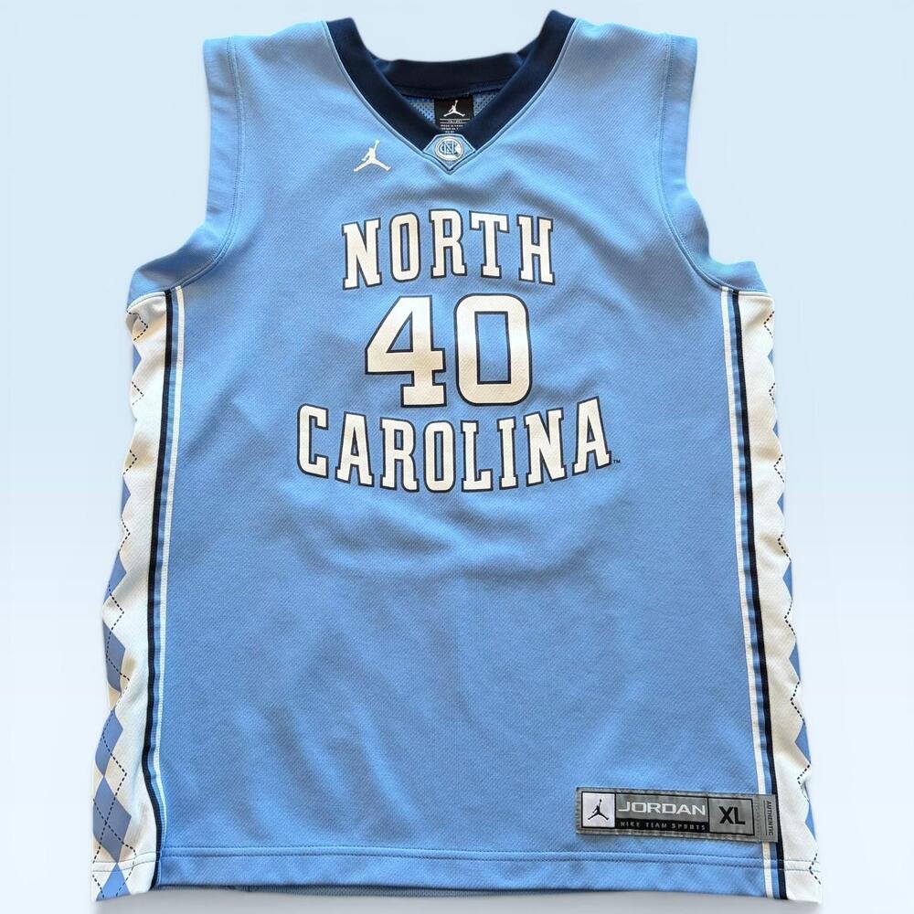 North Carolina Tar Heels Jersey Youth XL Blue NCAA Basketball Jordan #40 Boys